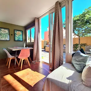 casa-zalla-200m2-garden-pool-1gb-wi-fi-parking.hotelsfuerteventura.org/