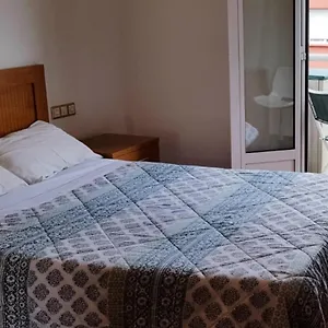3 Bedrooms Soho Parking Included Apartment San Sebastian
